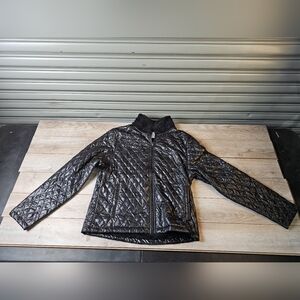 Elegant Black Quilted Women's Puffer Jacket